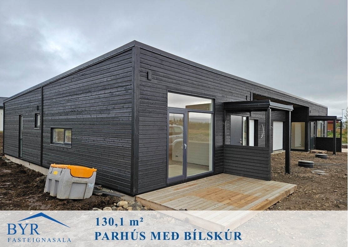 Bláargerði 13, Egilsstaðir